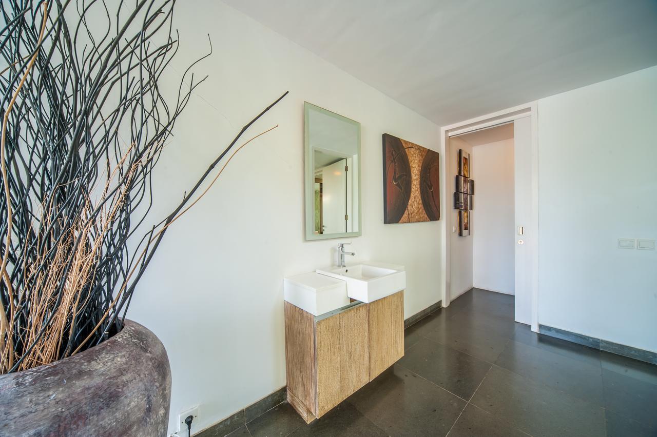 Amertha Villa Dreamland Uluwatu  Exterior photo